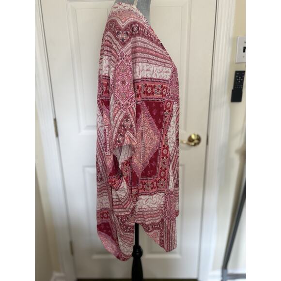Altar’d state Red Pink Boho Kimono Size Small Medium Paisley Floral Cover Up - Picture 4 of 6